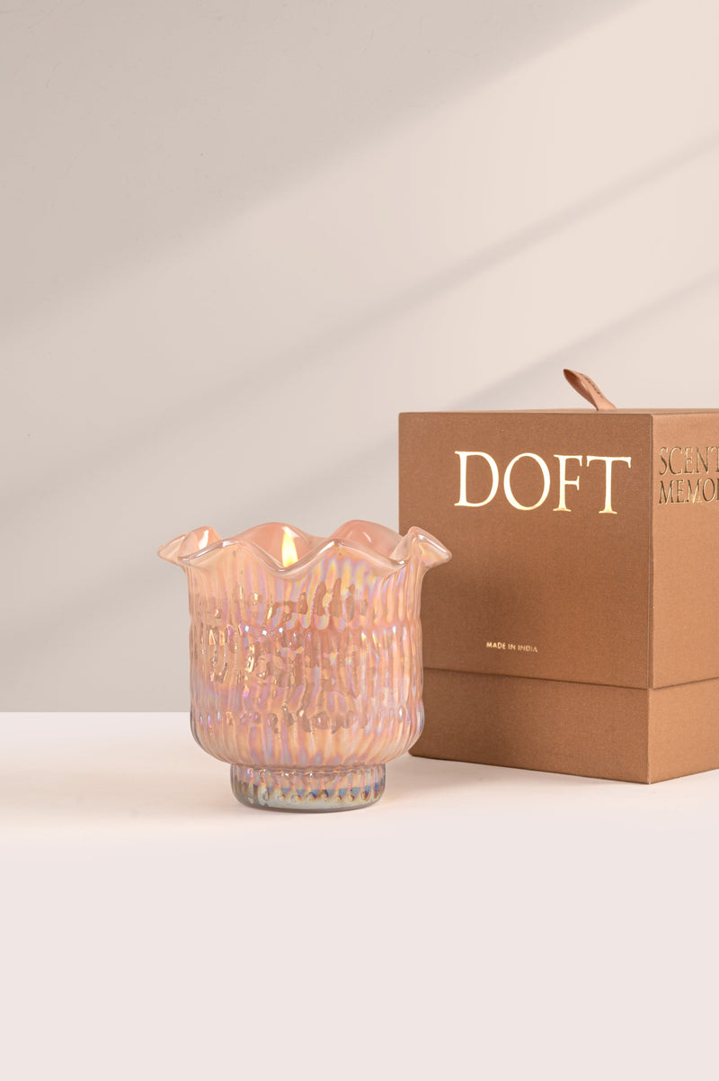 Flower Cut Votive | Peach | Tuberose & Orchid