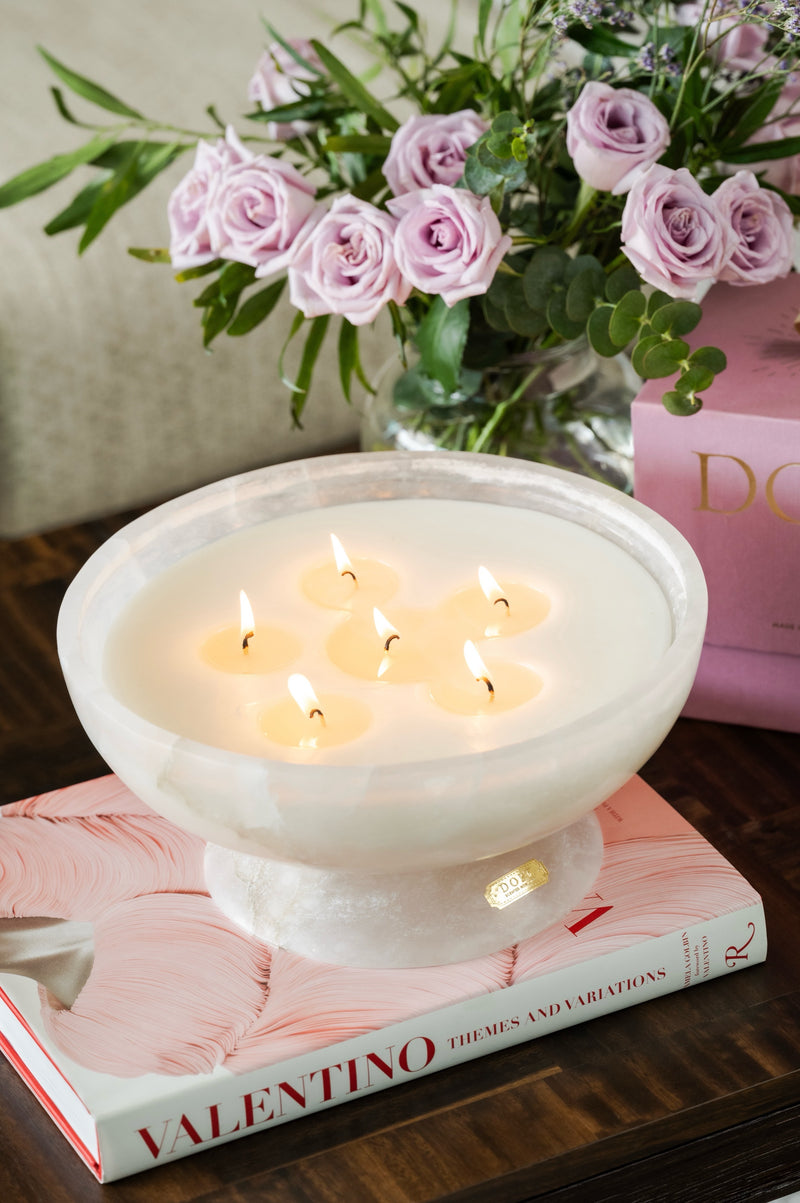 Alabaster Allure | Footed Bowl Candle